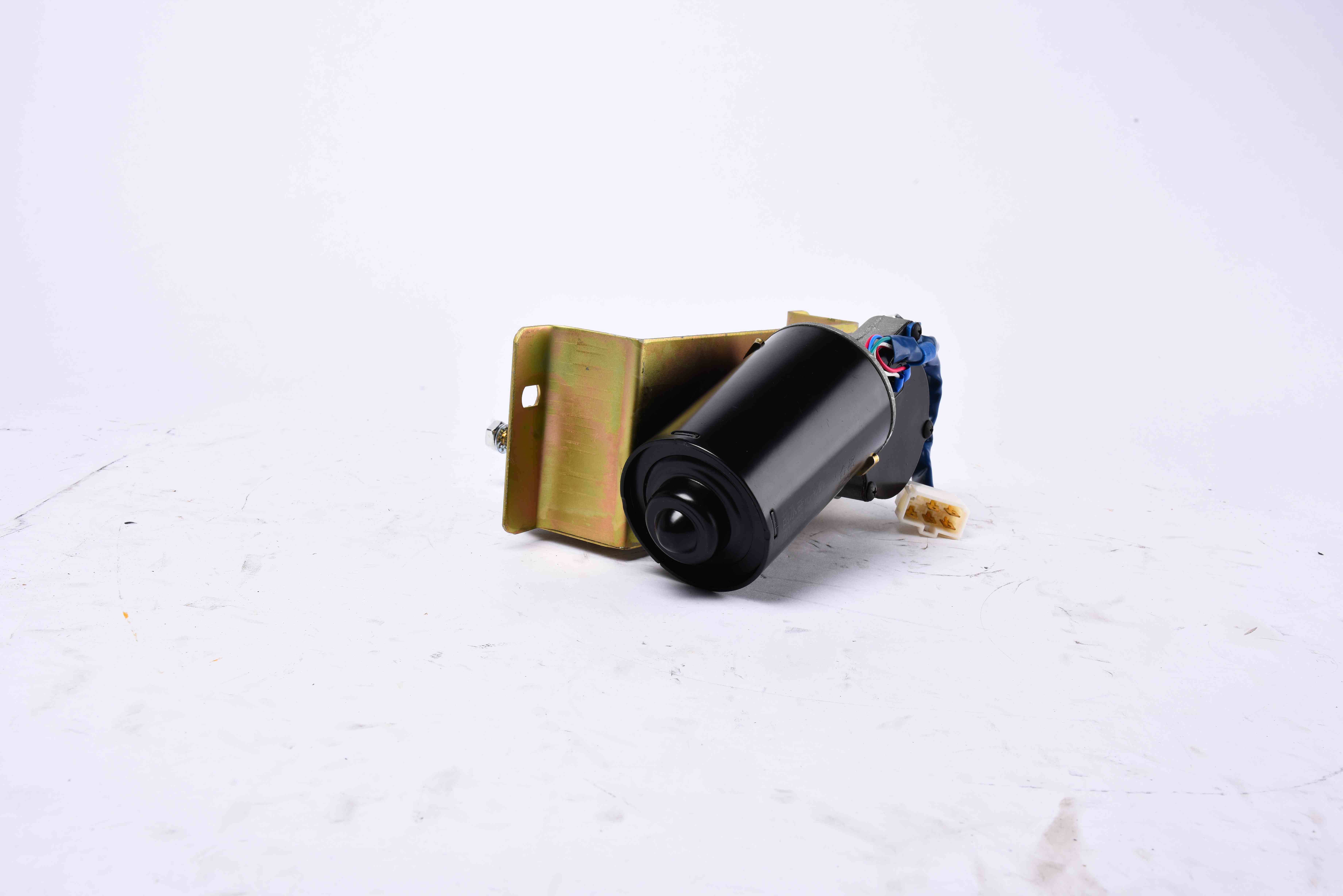 SANY Front Window Wiper Assembly A229900000090 mounting detail