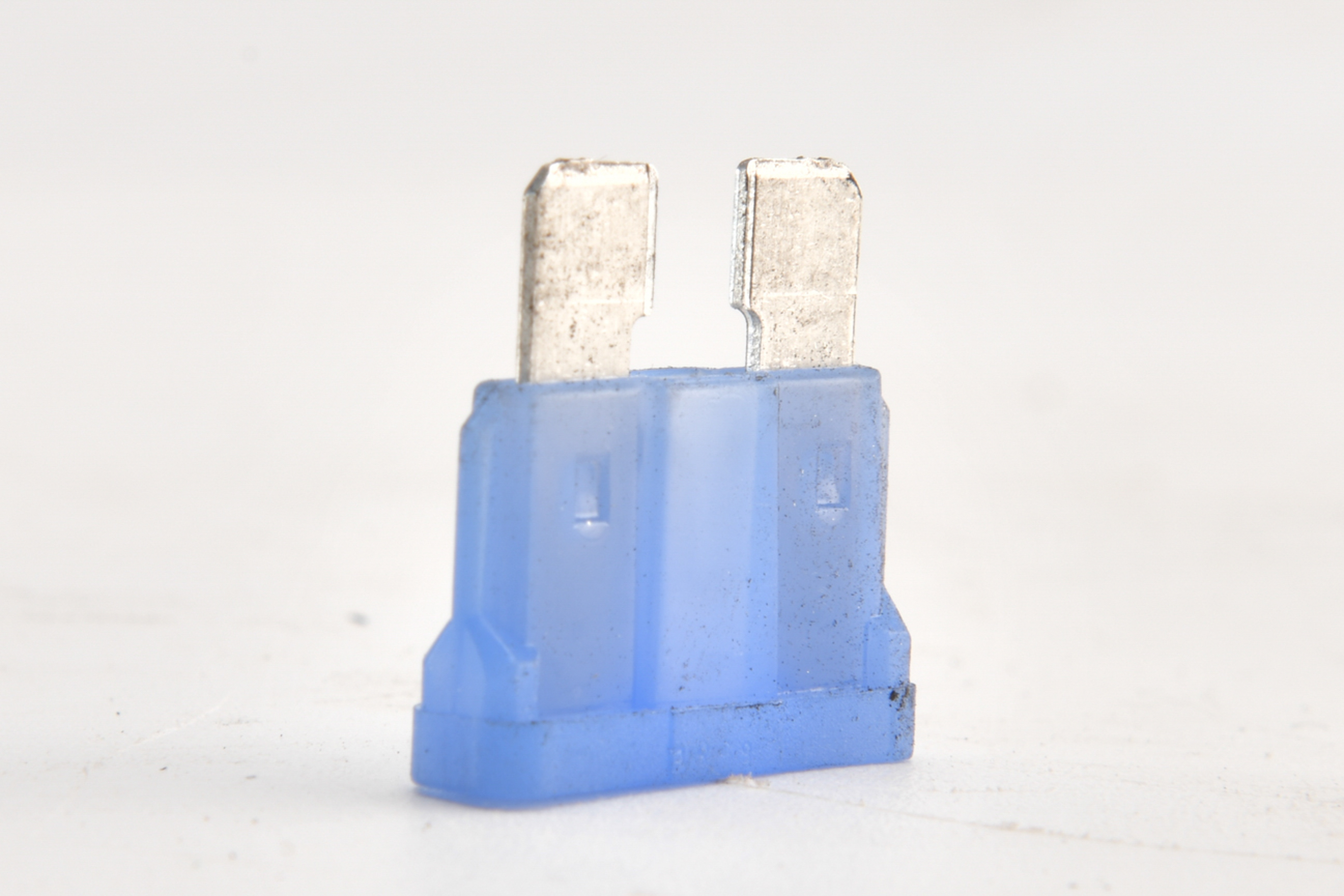 SANY Fuse B241300000024 reverse side view
