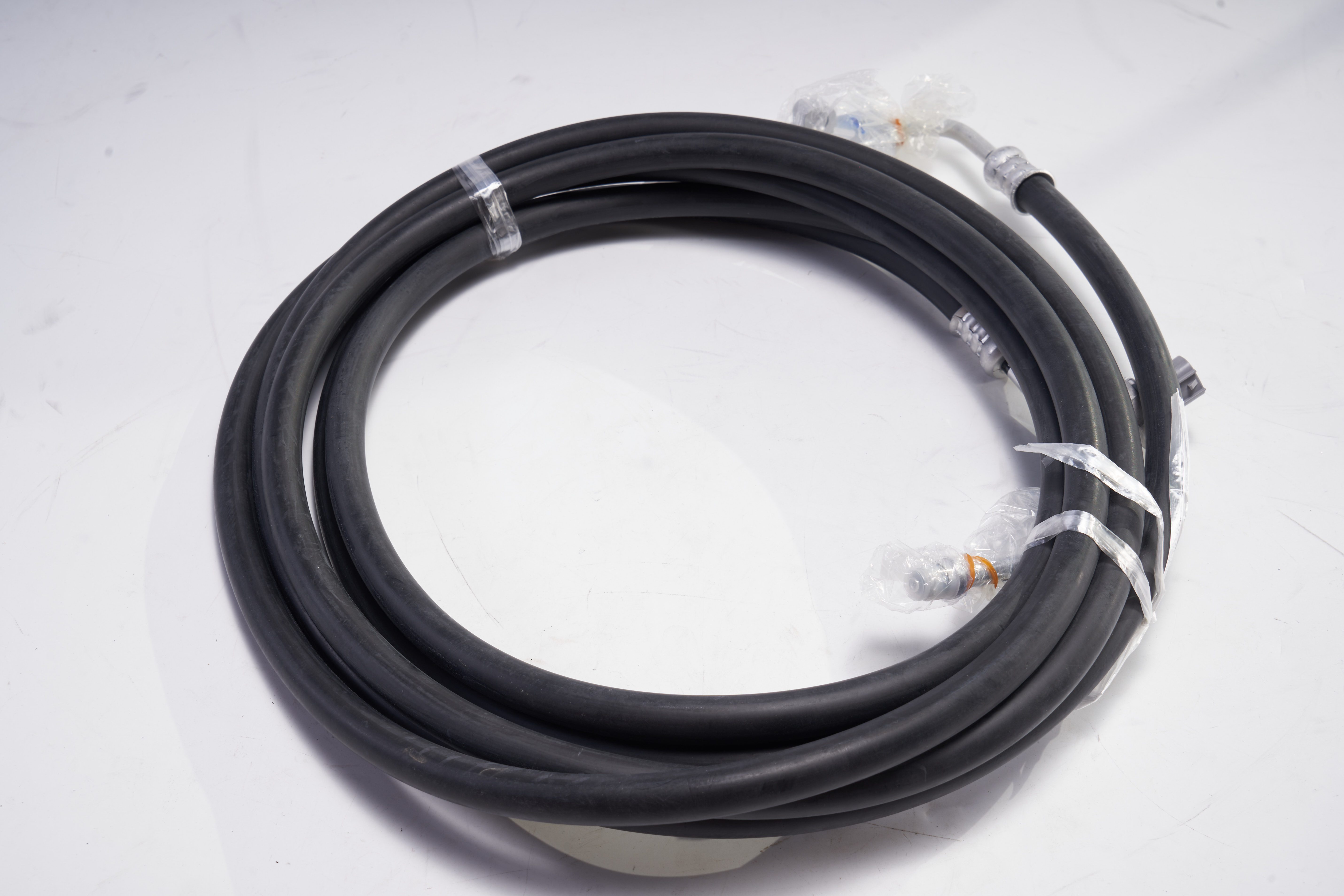 SANY Liquid Hose 60266488 side view
