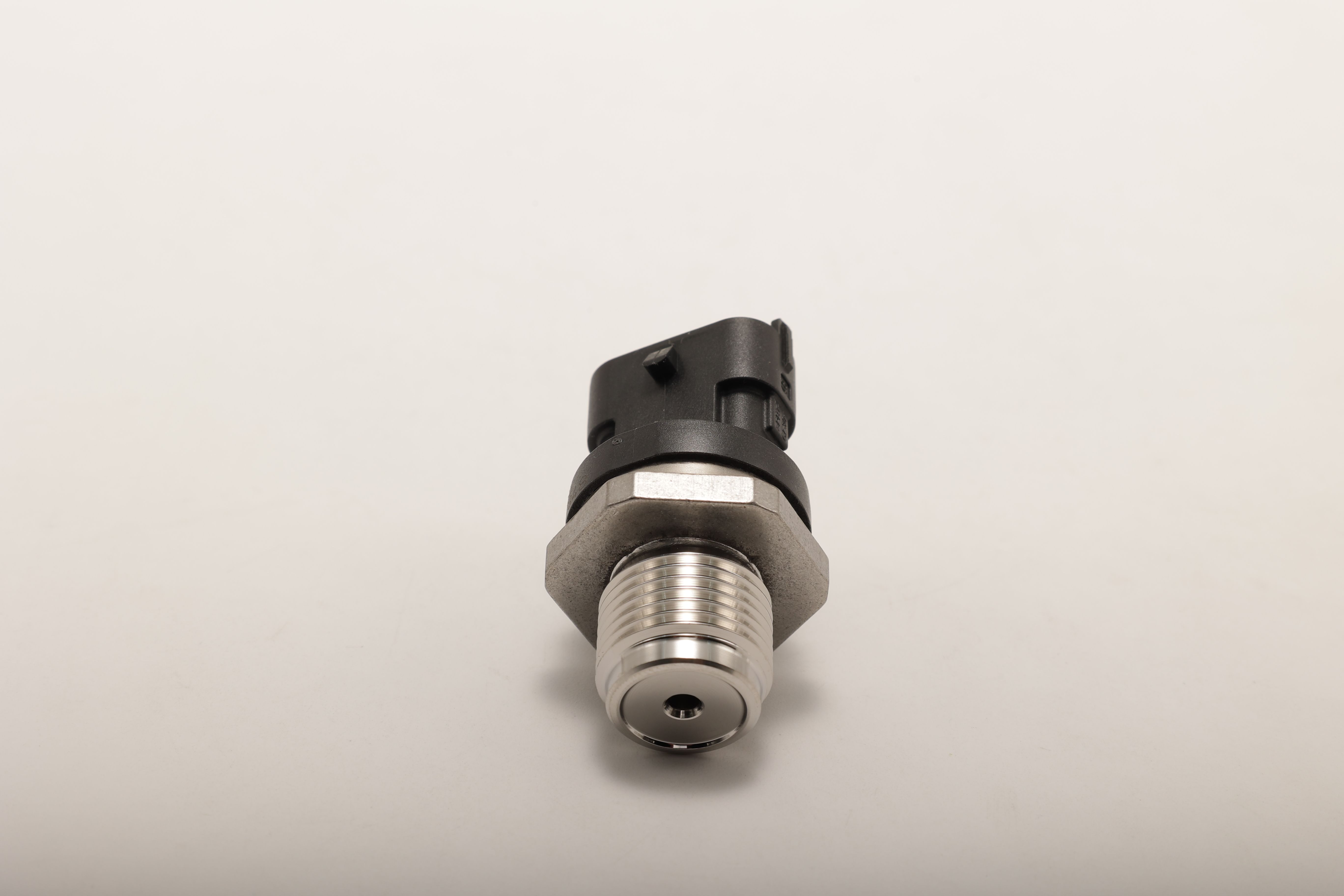 SANY Oil Pressure Sensor 60289448 detail view 8