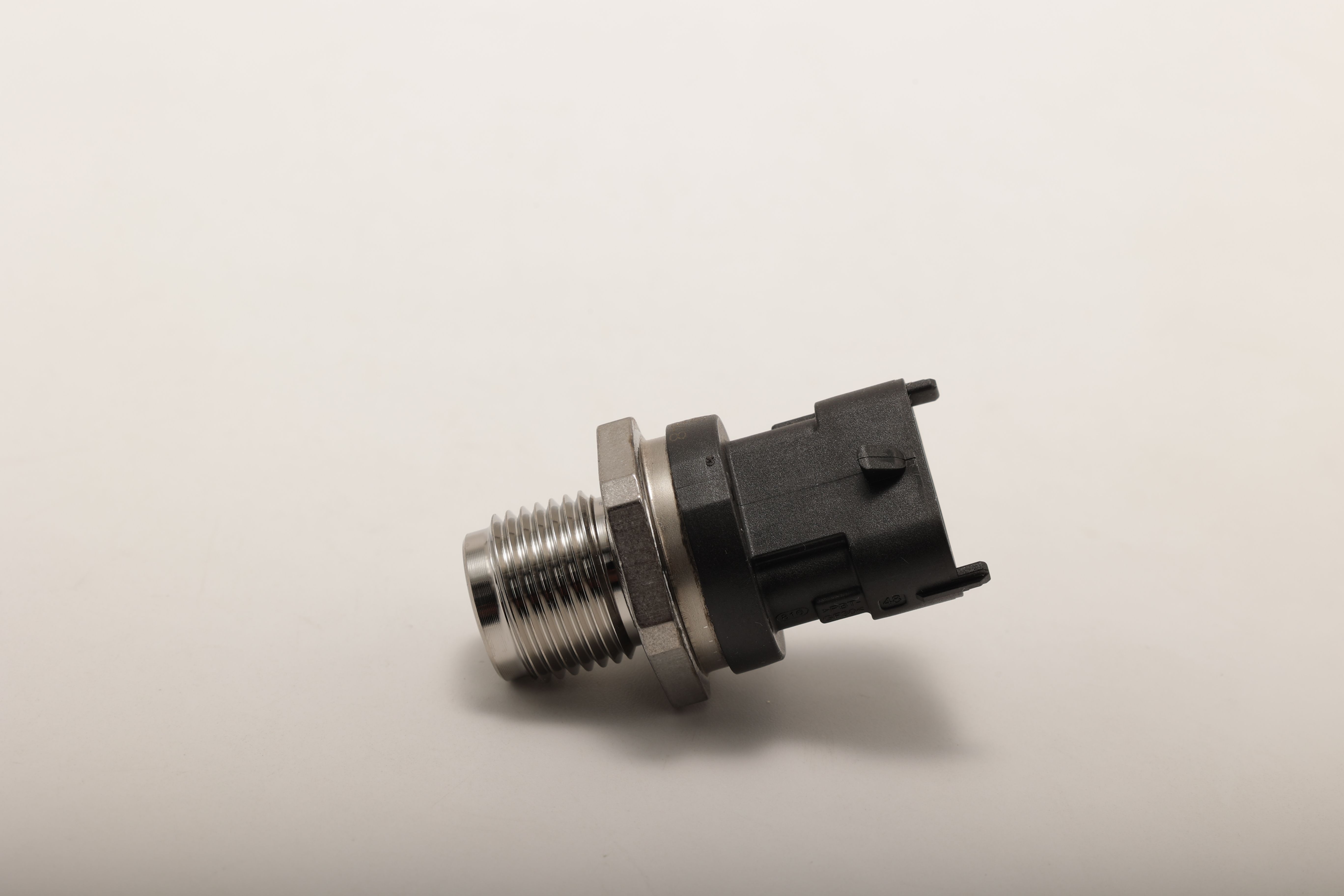 SANY Oil Pressure Sensor 60289448 detail view 9