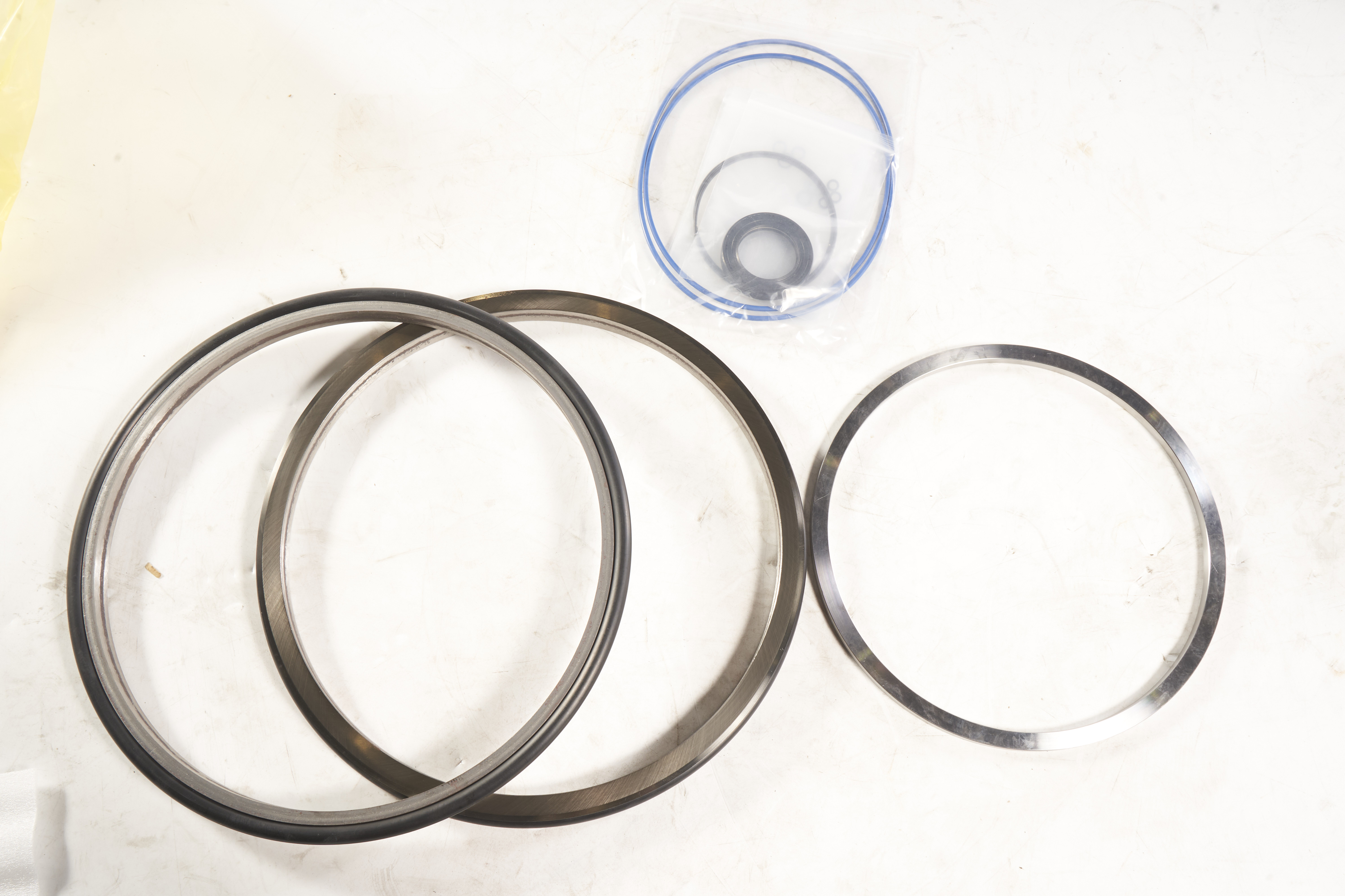 Product Overview of Travel Reducer Repair Kit 60204681