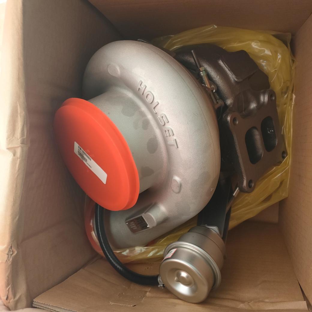 SANY Turbocharger 160102110027A003 close-up detail